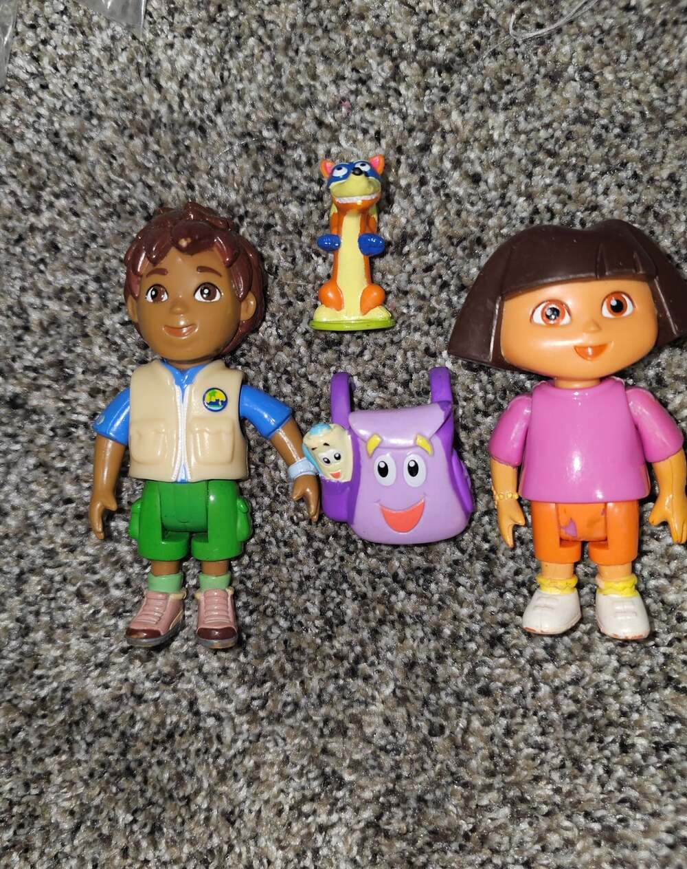 Mattel Nickelodeon Dora the Explorer and Go Diego Go with Boots Map and Backpack